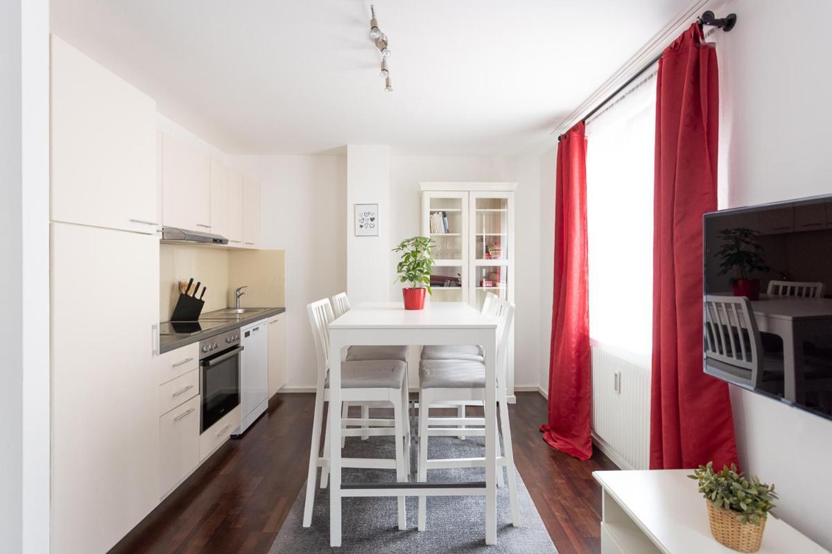 New Shalalaliving Vienna - Lovenest Or Workspace Near Schoenbrunn Bg 외부 사진
